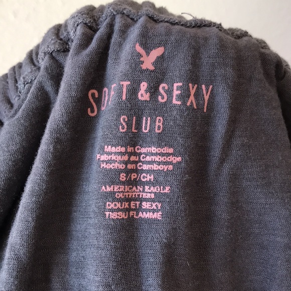 American Eagle off the shoulder top Small - Picture 3 of 3